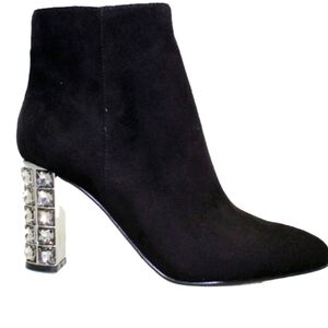 La CHATEAU Ankle boots